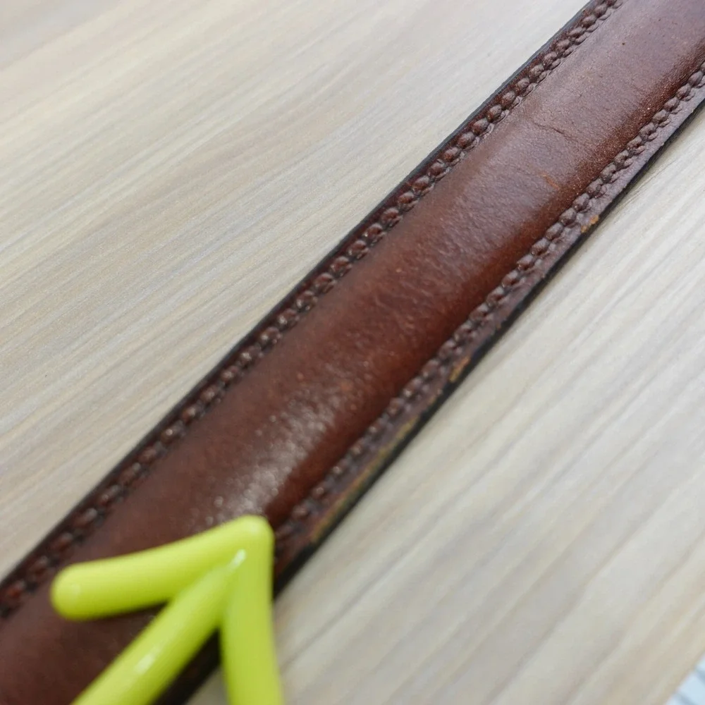 Classic Brown Leather Belt Mens 38 TRAFALGAR Gold Brass Buckle Veal Preppy Ivy